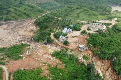 Khẩn trương hỗ trợ người dân bị thiệt hại do vỡ hồ chứa nước trên núi Tân Lai