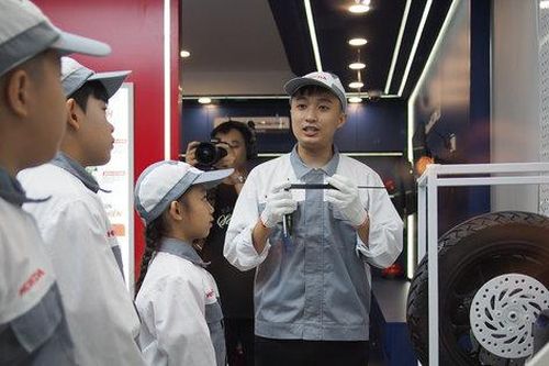 Mảnh ghép cần thiết trong điện hóa giao thông