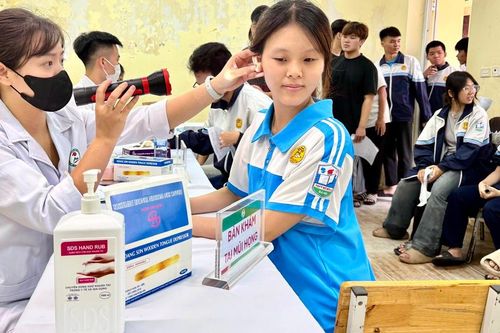 Chi tiết hệ sinh thái chăm sóc sức khỏe học đường của Hà Nội đến năm 2035