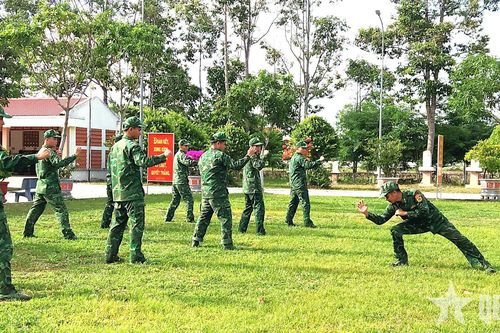 Đồn Biên phòng Long Khốt: Huấn luyện thể lực nâng cao sức khỏe đáp ứng yêu cầu nhiệm vụ