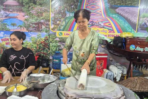 Tuần lễ Ẩm thực Cần Thơ thu hút đông đảo du khách