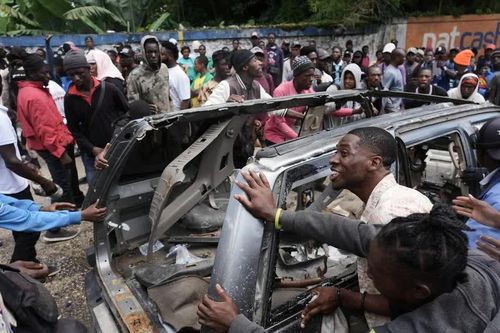 Vụ đột kích của băng nhóm vũ trang gây rúng động Haiti