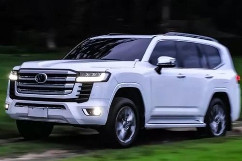 Toyota Land Cruiser 300 facelift có thể trình làng vào tháng 9/2026?