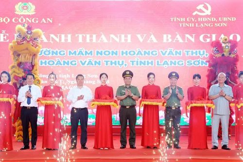 Khánh thành và bàn giao công trình Trường Mầm non Hoàng Văn Thụ