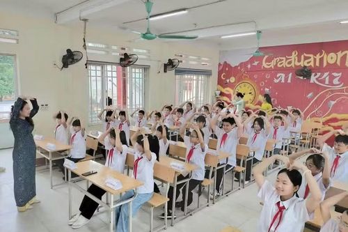 Thái Nguyên thiếu gần 6.000 giáo viên, nhân viên