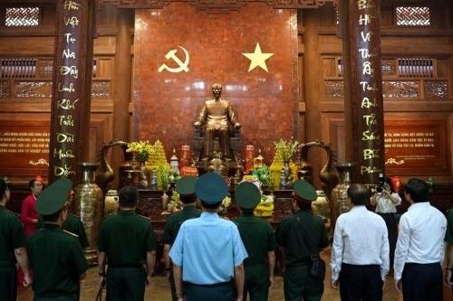 [VIDEO] Hội CCB Bộ máy QL&ĐH PETROVIETNAM: Tiếp nối truyền thống, lan tỏa nghĩa tình