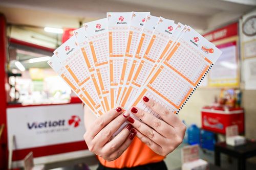 Vietlott tìm thấy khách hàng trúng độc đắc gần 3,3 tỷ ngày đầu kỳ nghỉ lễ Quốc khánh