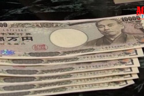 Nhật Bản chi kỷ lục để vực dậy đồng yen
