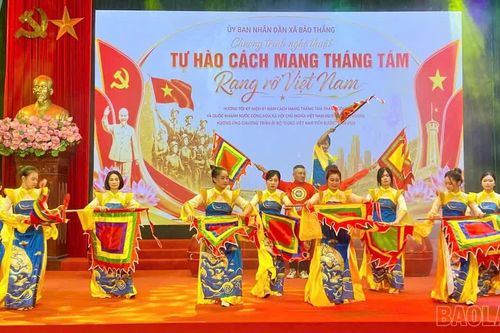 Lào Cai sôi nổi nhiều hoạt động văn hóa, thể thao mừng Quốc khánh 2/9