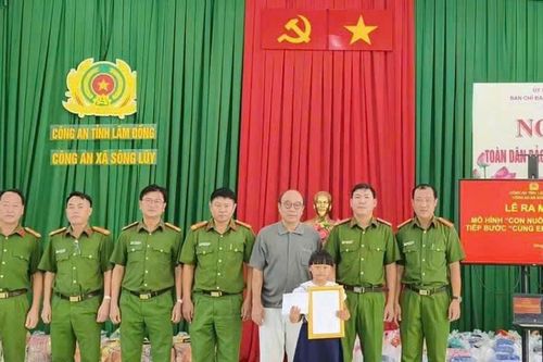 Gần dân, vì dân phục vụ