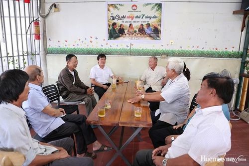 Phong Phú: 'Cà phê sáng thứ Bảy' cùng dân