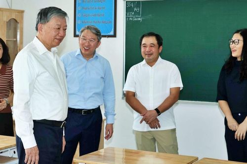Tổng Bí thư, Chủ tịch nước Tô Lâm kiểm tra thực địa các dự án trọng điểm tại Hà Nội