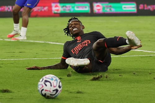 Galatasaray gây sốc với Rafael Leao