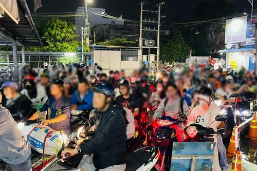 Cửa ngõ khu vực miền Tây Nam bộ đông đúc: Người trẻ đổ về quê để kịp đón lễ 2/9