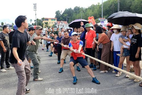 Hơn 400 vận động viên tham gia Giải thi đấu các môn thể thao dân tộc