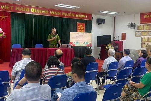 Tập huấn PCCC và diễn tập chữa cháy tại chung cư Học viện Quốc phòng
