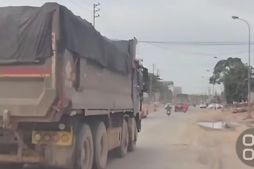 Xử phạt trường hợp đầu tiên chạy xe biển trắng nhưng chở hàng có thu tiền