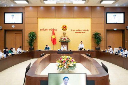 Loạt chính sách y tế quan trọng được xem xét tại Phiên họp thứ 6 của UBTVQH