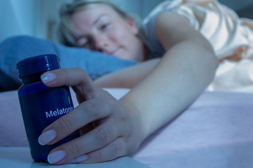 Uống melatonin trên 1 năm làm tăng nguy cơ suy tim?
