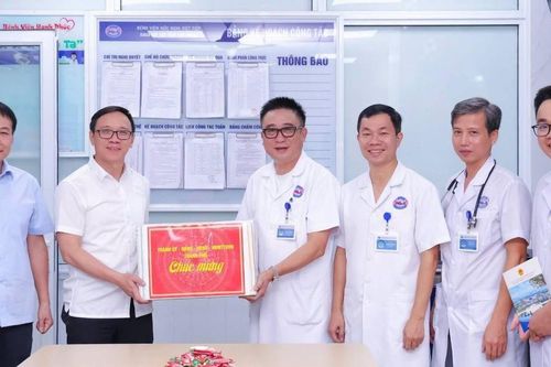 Hải Phòng thăm, động viên các kíp trực y tế dịp lễ Quốc khánh 2/9
