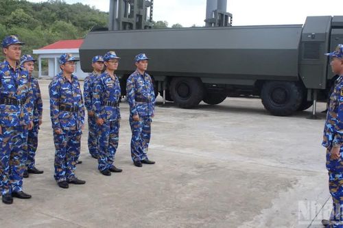 Chinh phục khoa học-công nghệ để làm chủ vũ khí hiện đại