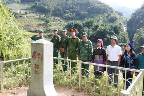 Vững vàng một dải biên cương