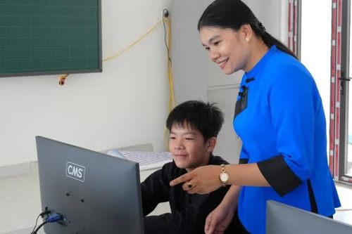 Mái trường mới, kỳ vọng mới nơi vùng biên Trà Lĩnh