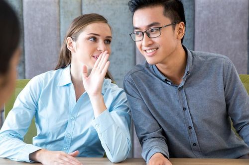 Điểm mặt 4 cung hoàng đạo dễ làm lộ chuyện riêng của người khác nhất