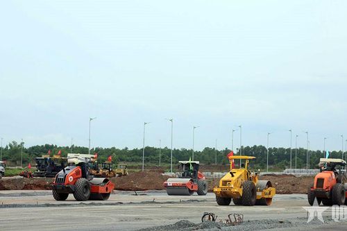 Thi công xuyên lễ tại dự án Cảng hàng không quốc tế Long Thành