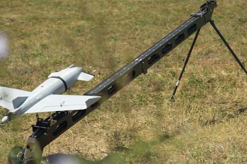 Ukraine tung drone đánh chặn APUS, công nghệ interceptor thách thức 'huyền thoại' Merops của Mỹ