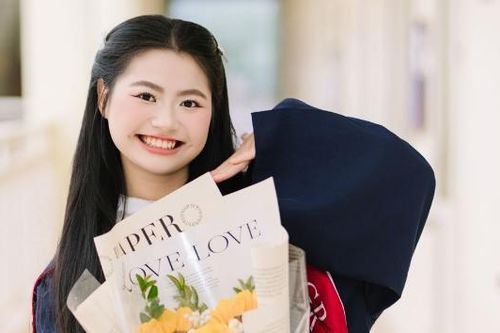 Cựu học sinh Trung học phổ thông Chuyên Bắc Giang trở thành thủ khoa đầu vào Học viện Quân y