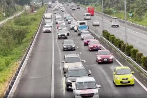 Cảnh sát giao thông: Mở làn khẩn cấp, giải tỏa ùn ứ trên cao tốc TP. Hồ Chí Minh - Trung Lương - Mỹ Thuận
