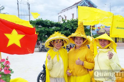 Nhịp chèo nối tình quê