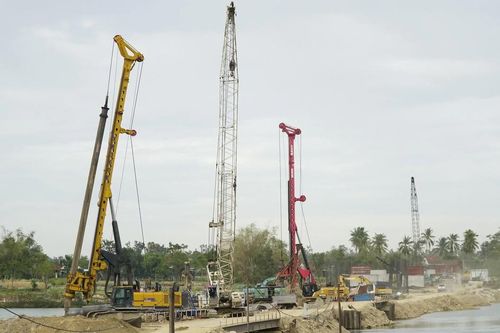 Xuyên lễ, giữ nhịp công trường cao tốc Quy Nhơn - Pleiku