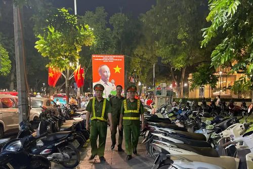 Những điểm gửi xe miễn phí góp phần mang an vui cho ngày Tết Độc lập
