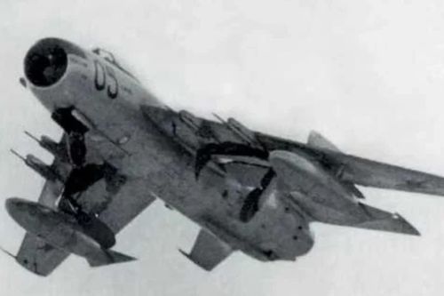 Vì sao MiG-19 nhanh nhưng không trở thành huyền thoại như MiG-21?