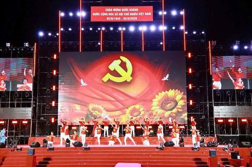 Đồng Nai tổ chức chương trình nghệ thuật, bắn pháo hoa mừng Quốc khánh