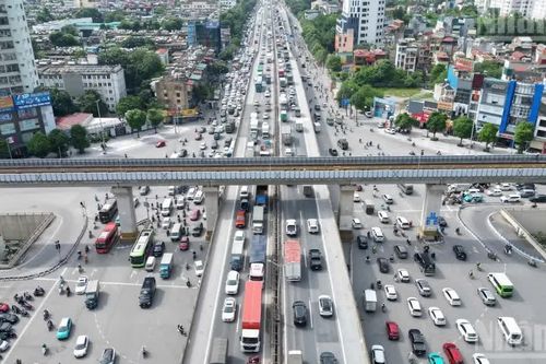 Chủ động phân luồng, bảo đảm giao thông thông suốt ngày cuối kỳ nghỉ lễ