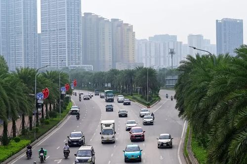 Hà Nội phân luồng từ xa, hạn chế xe tải trọng lớn trong ngày cuối kỳ nghỉ lễ