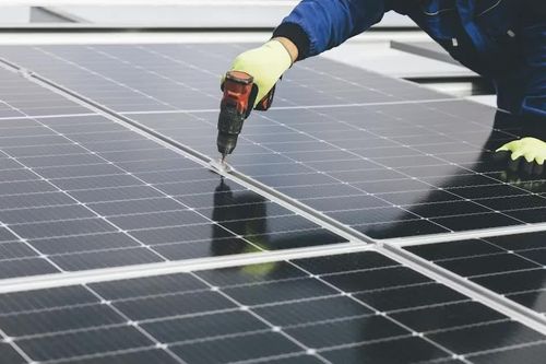 Điện mặt trời vượt than về công suất lắp đặt tại Trung Quốc