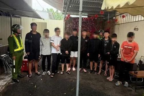 Gia Lai: Kịp thời ngăn chặn nhóm thanh, thiếu niên mang theo nhiều hung khí đánh nhau