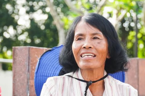 Nhớ lời dặn của cha, người phụ nữ dành cả cuộc đời chăm giấc ngủ cho liệt sĩ ở TPHCM