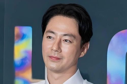Jo In Sung tới Việt Nam, U50 vẫn quá đẹp trai