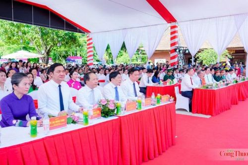 Quê Bác rộn ràng ngày Quốc khánh