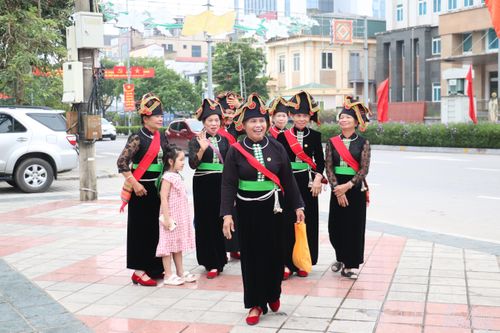 Điện Biên rộn ràng ngày Quốc khánh