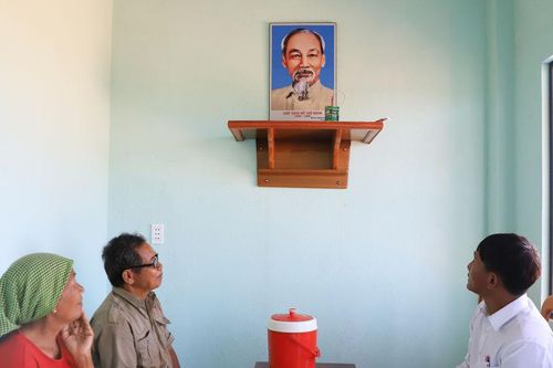 Đồng bào vùng biên Lâm Đồng nhớ ơn Bác Hồ
