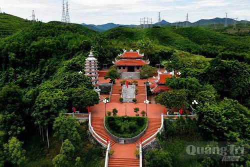 Bên dòng Đại Giang