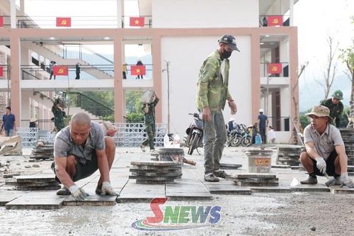 Gấp rút hoàn thiện ngôi trường mới nơi biên giới Chiềng Khương