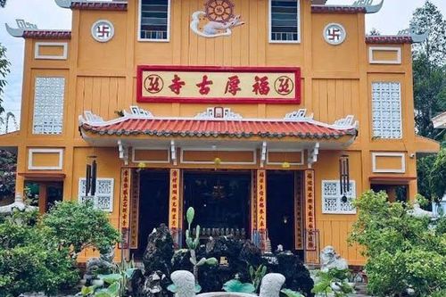 Vĩnh Long: Chùa Phước Hậu - cổ tự bên dòng sông Hậu với vườn kinh đá độc đáo