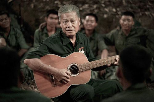 'Vua nhạc đỏ' Cao Minh: 80% thời gian của tôi là làm nông dân